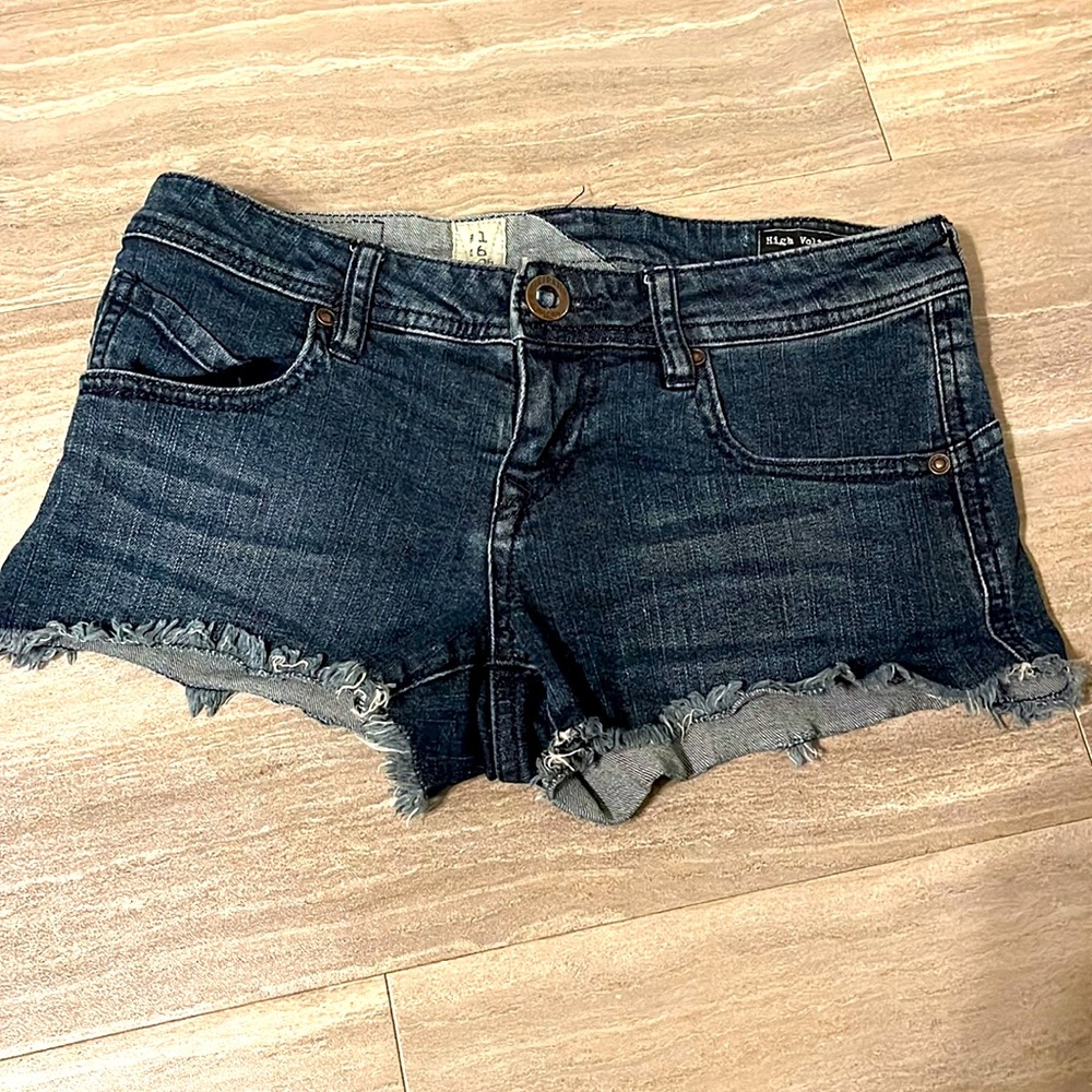 Volcom Low-Rise Cuttoff Shorts